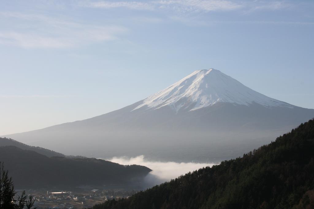 ホテル ファミリーペンションクレヨン 富士河口湖町 エクステリア 写真
